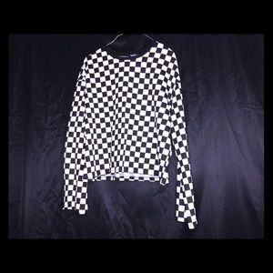 H&M Checkered Long Sleeve Top Sz LARGE!!